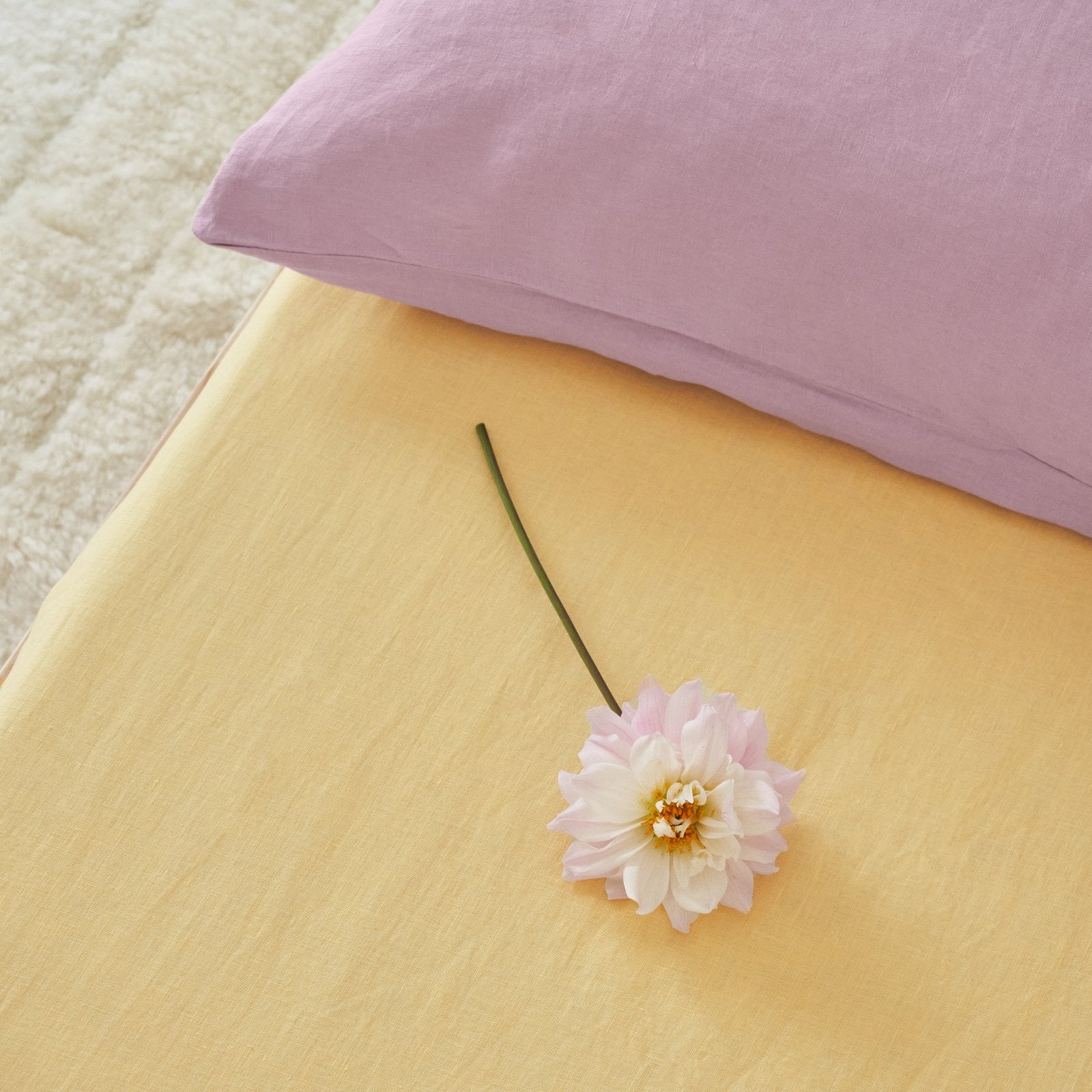 French Flax Linen Cot Sheet in Daisy - Image 4