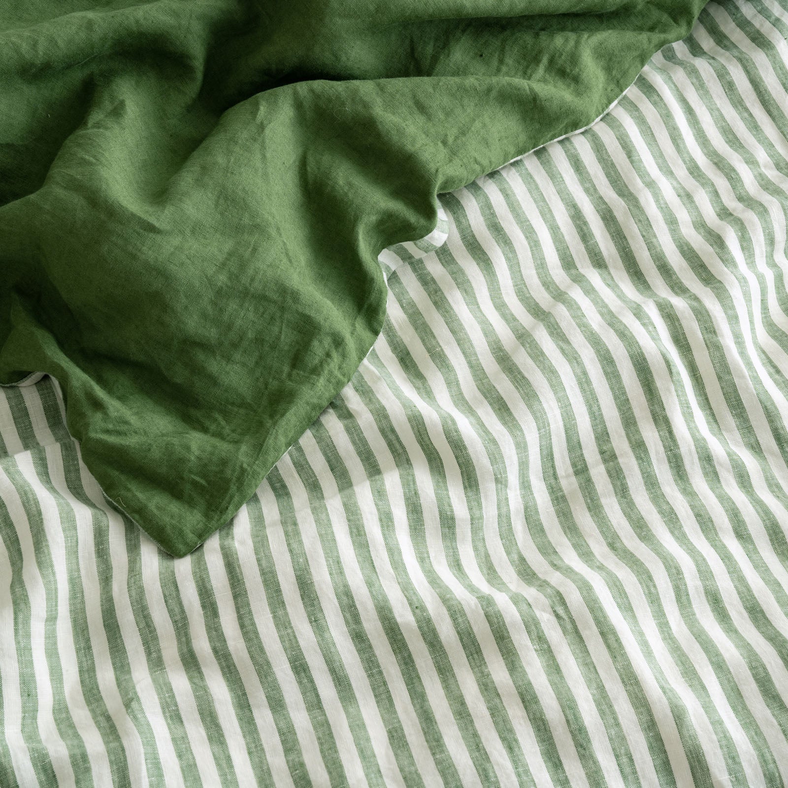 French Flax Linen Double Sided Quilt Cover Set in Ivy/Ivy Stripe - Image 10