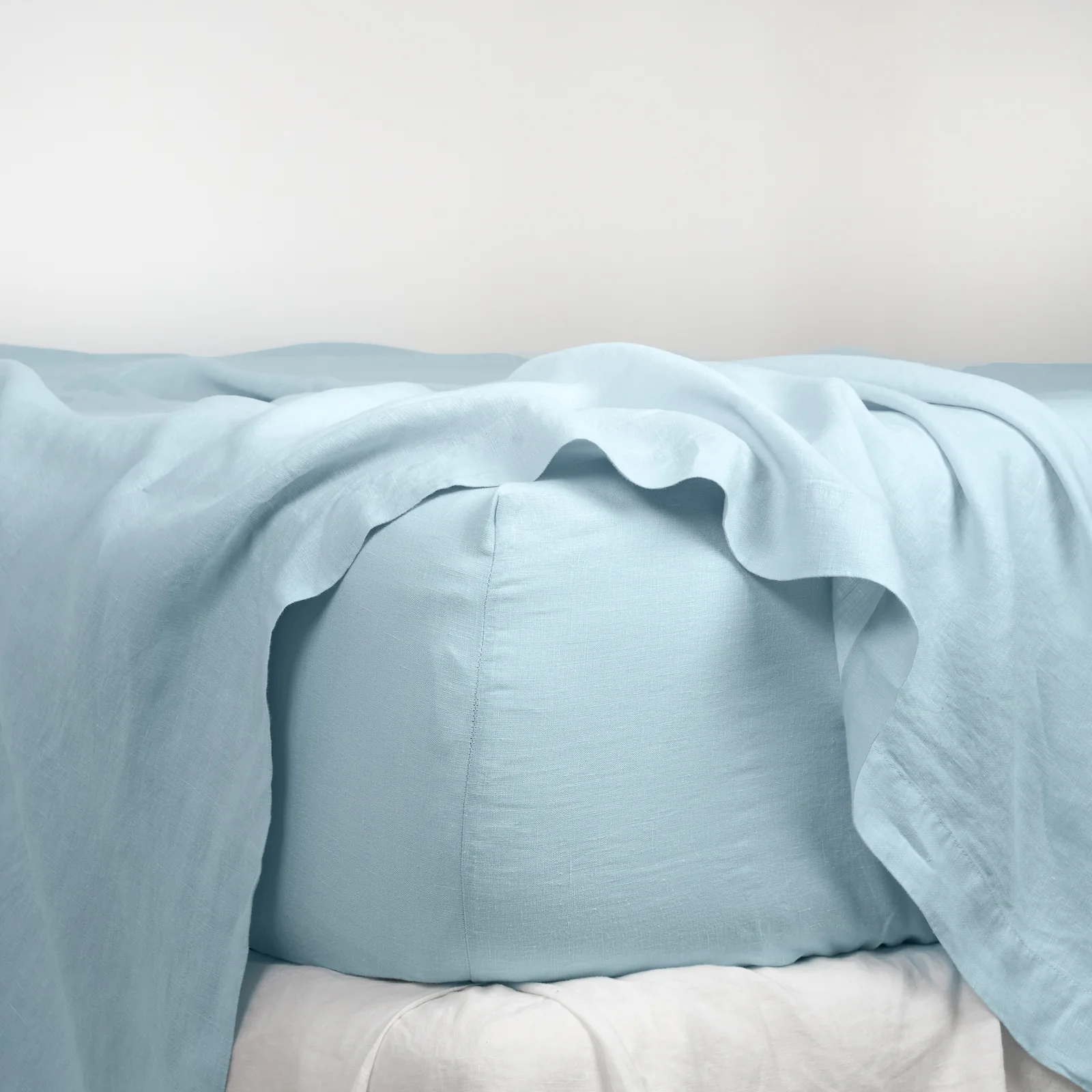 French Flax Linen Fitted Sheet in Sky Blue