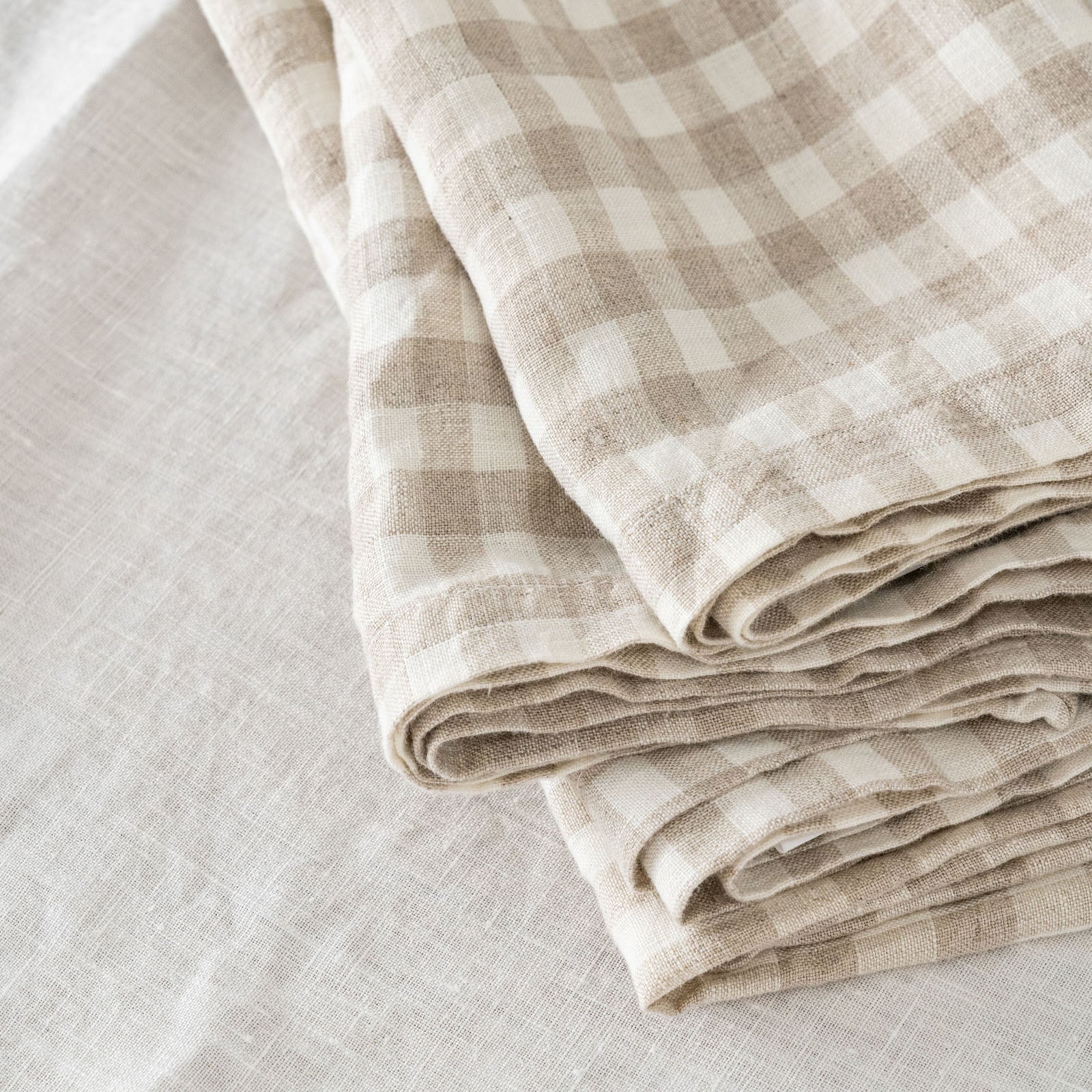 French Flax Linen Napkins (Set Of 4) in Beige Gingham - Image 7
