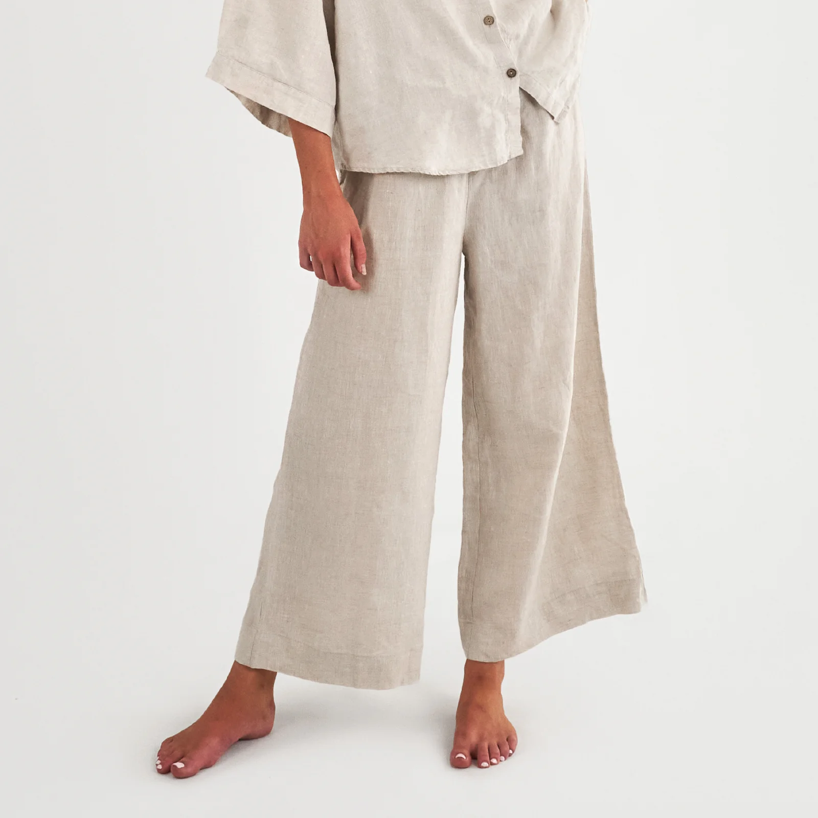 French Flax Linen Ruby Lounge Set in Natural - Image 5
