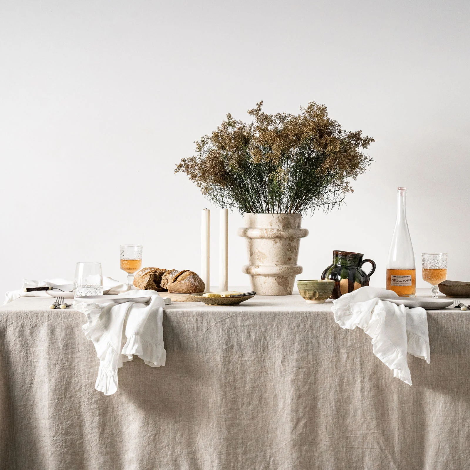 French Flax Linen Ruffles Napkins (Set Of 4) in White - Image 2